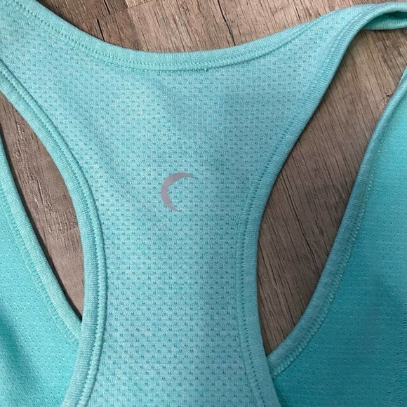 Zyia Active Seamless Racerback Tank Top Sleeveless Teal Size Small - Picture 6 of 7